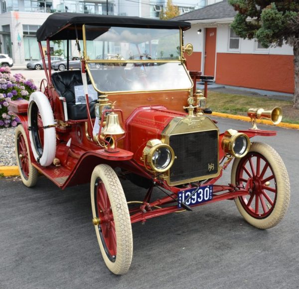 Annual vintage car show at 2400 Motel East Vancouver