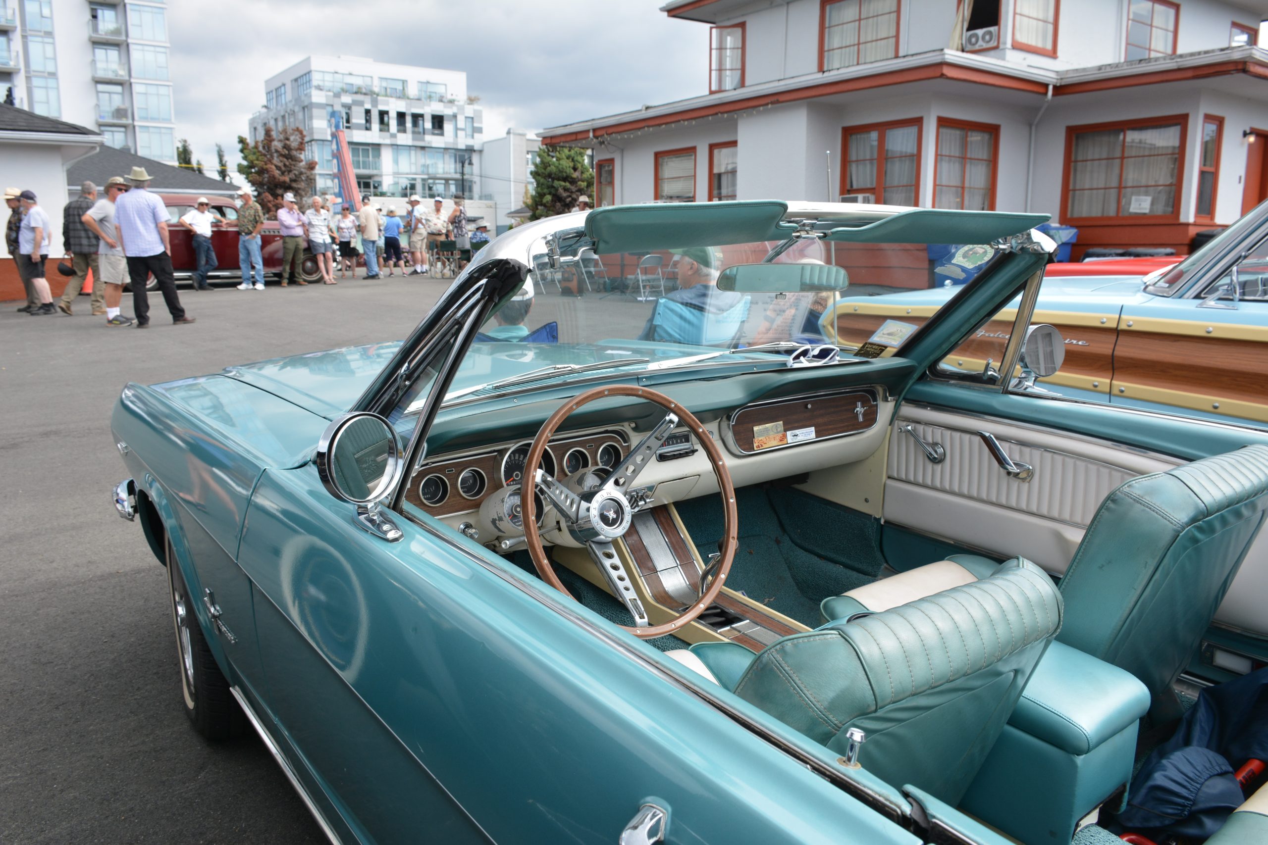 Vintage Car Club of Canada - Vancouver Chapter Car Show 2400 Motel